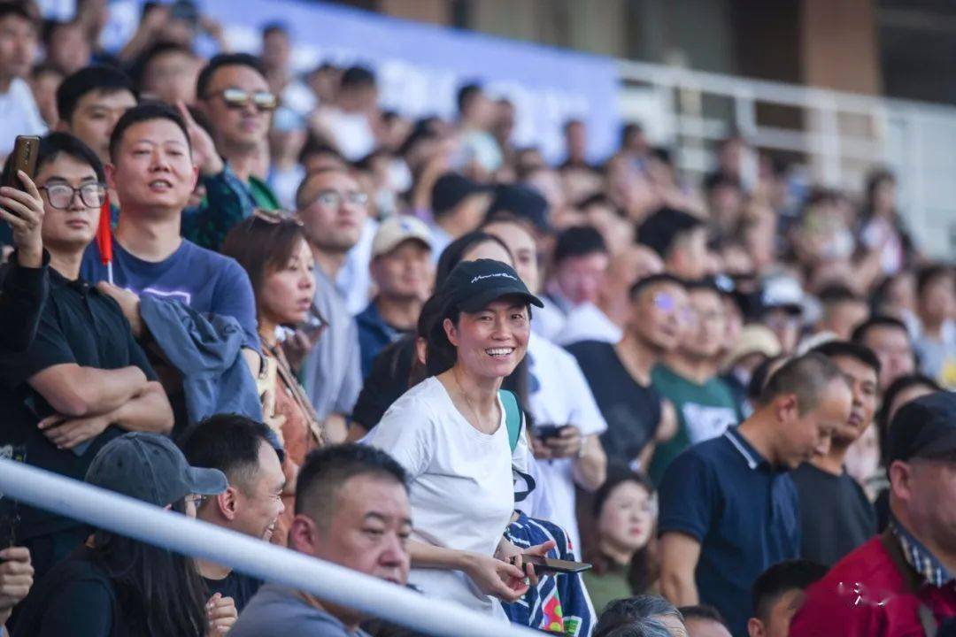 乌兹别克斯坦VS哥伦比亚直播_乌兹别克斯坦VS哥伦比亚高清直播免费观看无插件_乌兹别克斯坦vs哥伦比亚直播_世界杯乌兹别克斯坦vs哥伦比亚在线观看_乌兹别克斯坦vs哥伦比亚赛事直播